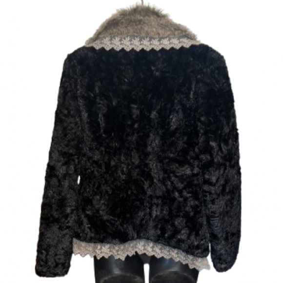 By Joseph black crush fabric with faux fur trim and lace detail jacket size L - Picture 3 of 8